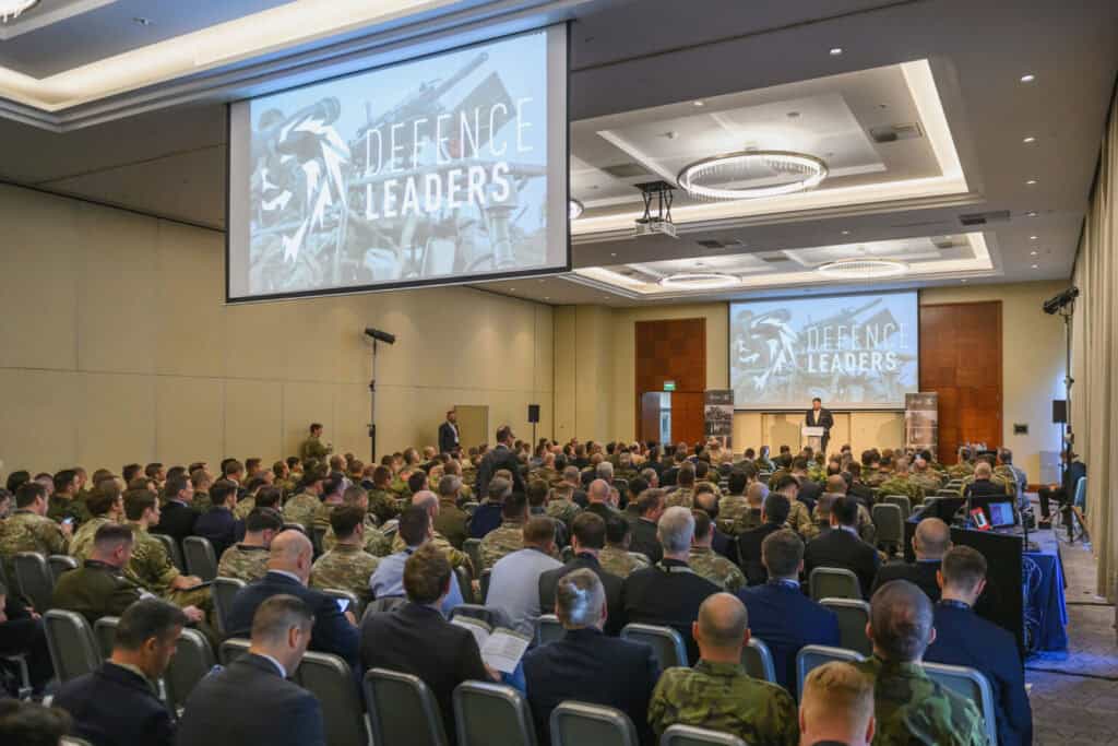 Future Land Forces 2025 – plně obsazená konference Defence Leaders s armádními odborníky