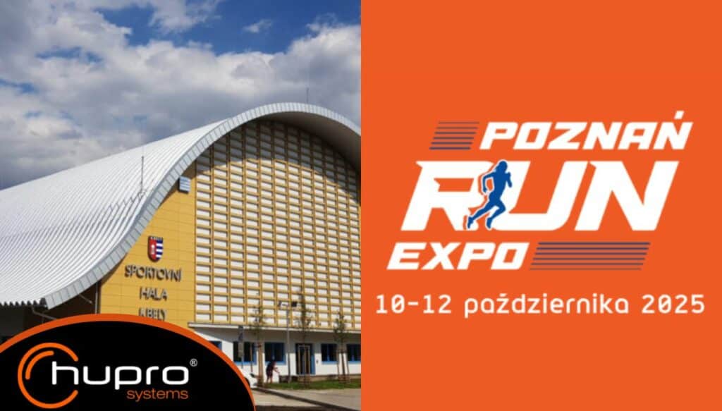 Oblouková montovaná hala HUPRO SYSTEMS SE a logo veletrhu POZNAŃ RUN EXPO 2025 – největší běžecký veletrh v Polsku, 10.–12. října 2025, MTP Poznań Expo.