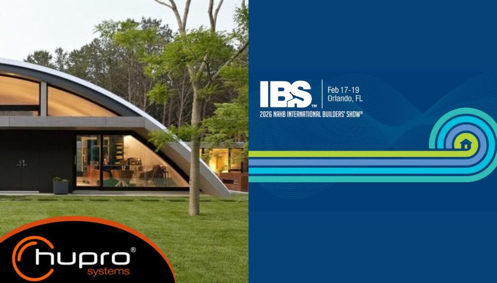 Náhled na IBS 2026 – NAHB International Builders’ Show v Orlandu s oficiální grafikou veletrhu a ukázkou obloukové ocelové stavby HUPRO SYSTEMS SE.