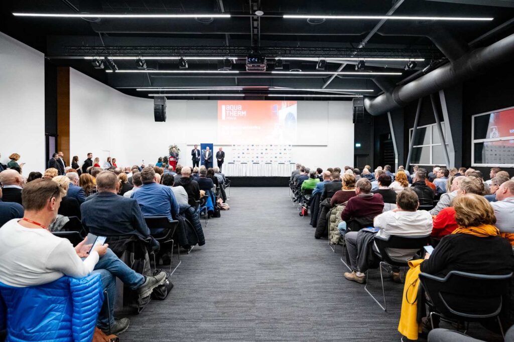 Odborná konference a zahájení programu na veletrhu Aquatherm Praha v konferenčním sále PVA EXPO Praha
