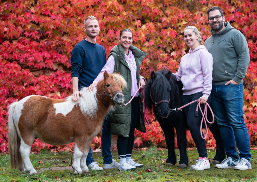 Tým organizátorů HORSE EXPO 2026 s poníky
